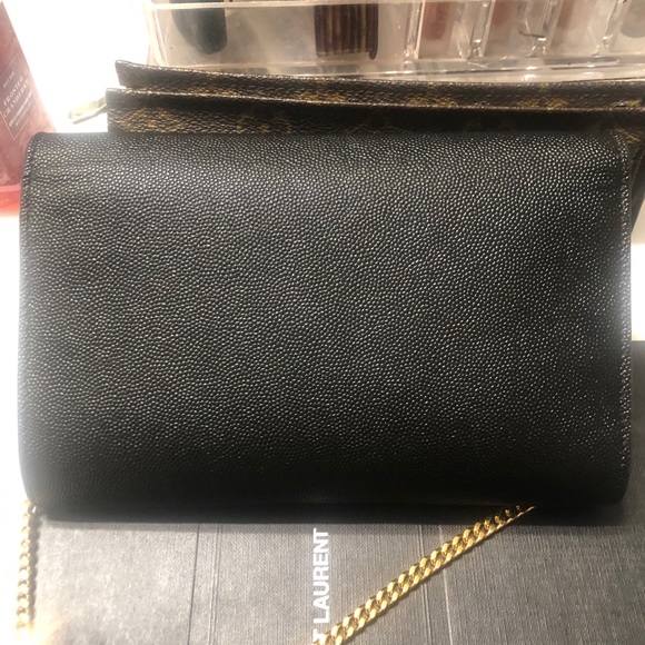 Sold ❌❌ YSL Uptown Wallet on chain - Picture 3 of 15